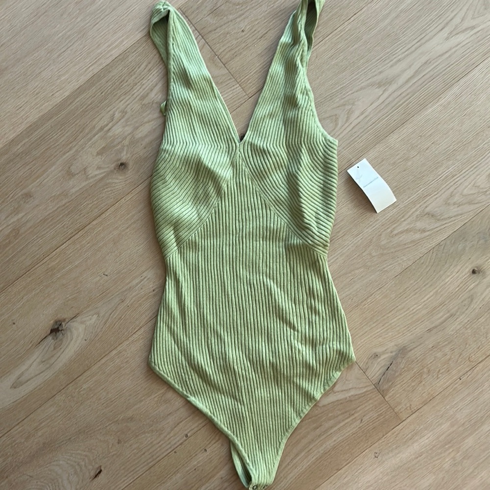 Abercrombie body suit NWT